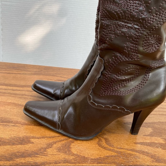 Vintage Y2K Brown Embroidered Floral Heel Boot 7.5 - Picture 3 of 12
